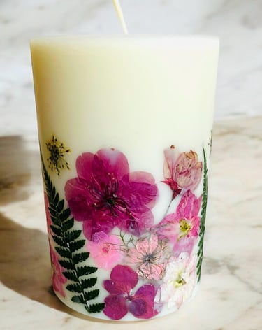 Pressed flower candle