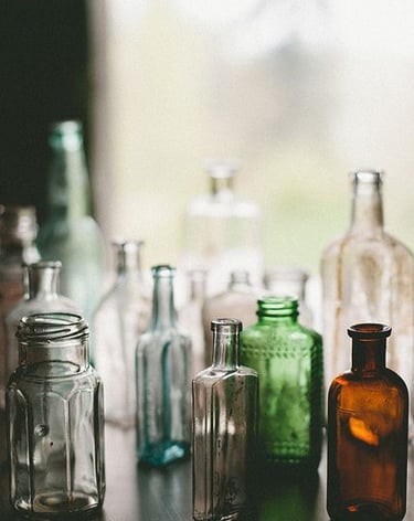 Botol kaca dari pasir silika