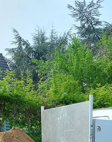 travaux-terrassement-maison-fondation-evacuation