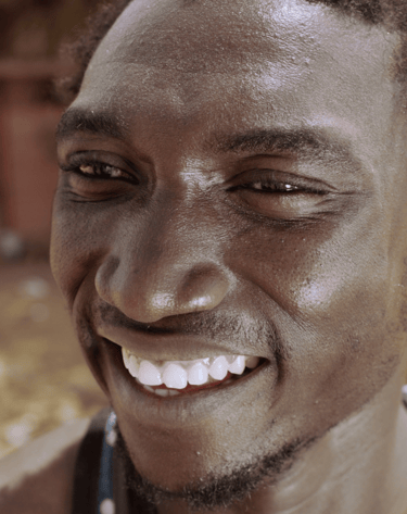 Ouagadougou Burkina Faso Court métrage Les Débrouillards vendeur ambulant