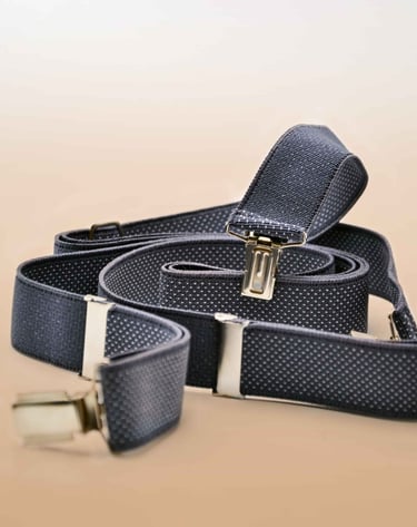 Unisex leather belts and accessories manufactured in Spain for wholesale brands