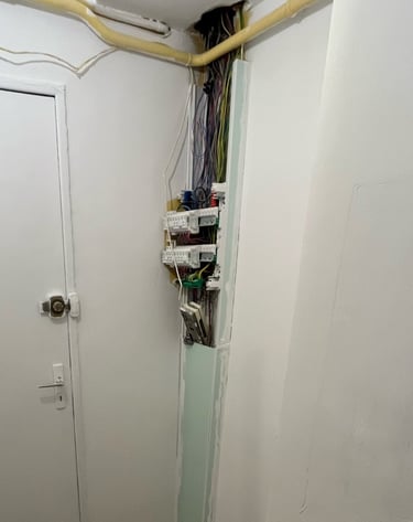 tableau électrique en travaux