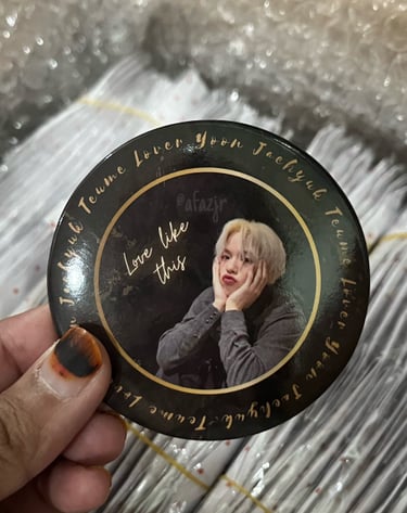 Custom Kpop Mirror Merhcandise Printing