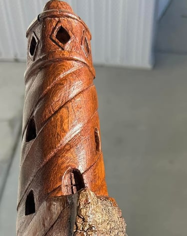 Fred Lee lighthouse in Cottonwood Bark