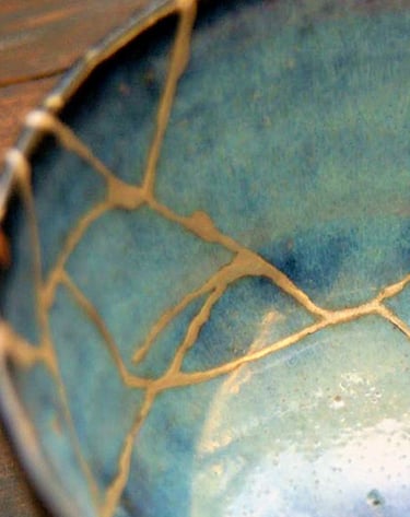 the Japanese art of Kintsugi