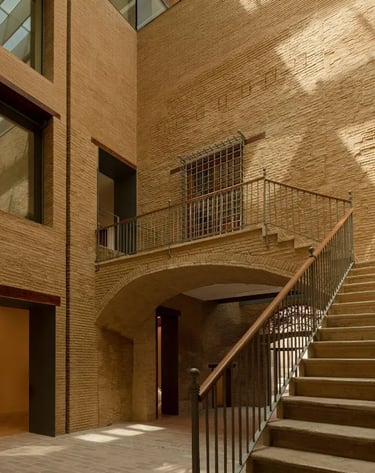 Centro de Arte Hortensia Herrero: patio interior del edificio en Valencia tras la reforma integral