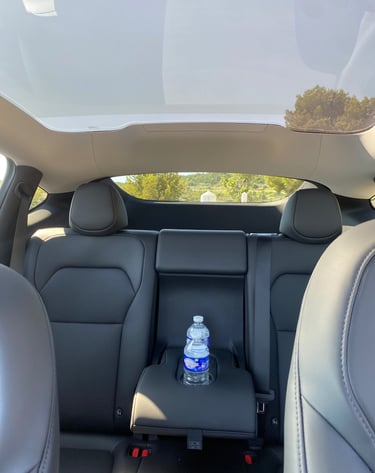 intérieur Tesla chauffeur privé Cassis
