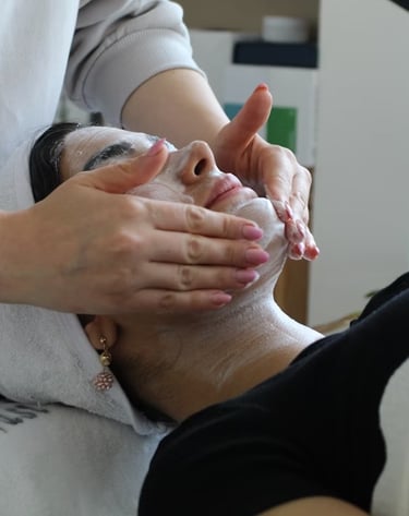 Facial skincare treatments Salon Perimeter Chamrajpet