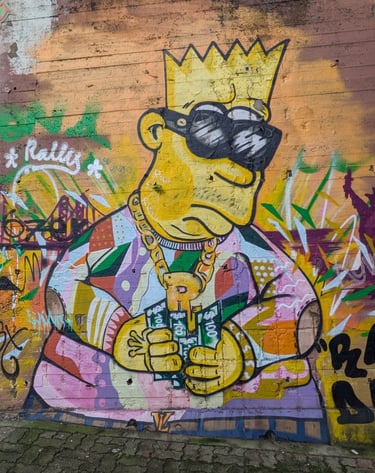 Graffiti mural Reeperbahn Hamburg backstreets street art scene / Graffiti Wandbild Reeperbahn Hamburg Seitenstraße Street Art