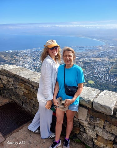Guests at Table Mountain 