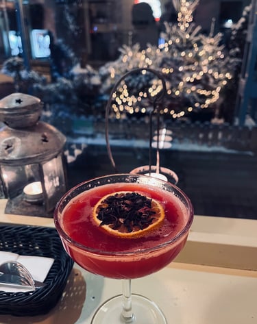 Strawberry- hibiscus mocktail 