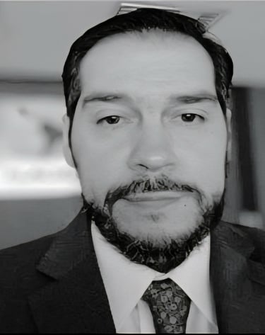 Fotografía de Luis Ángel Salgado Rodríguez, especialista en materia electoral