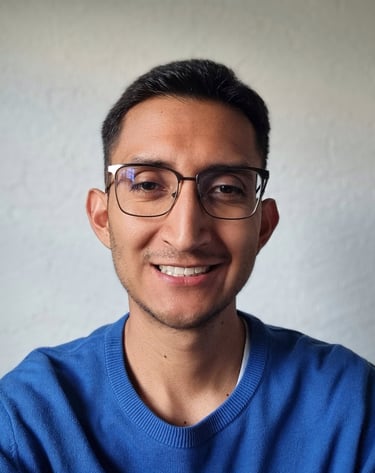 Juan Carlos Martínez, headshot