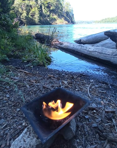 fuego homa frente a lago nahuel huapi bariloche argentina