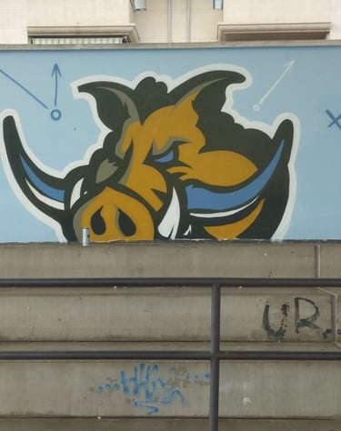 graffiti mural campo futbol gradas instalación deportiva