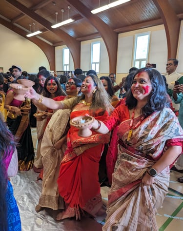 Dhunuchi Naach