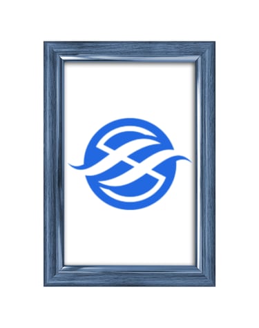 Logo de un cliente enmarcado en un cuadro