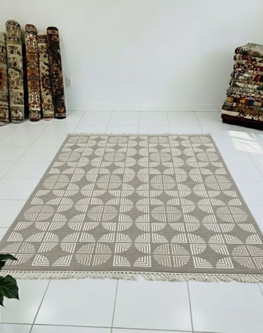 Custom bespoke handmade rugs crafted in Nepal – geometric design-Himalaya Carpet Industries