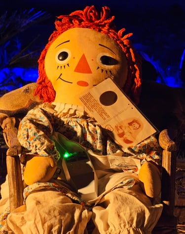 Muñecas | Relatos por Santiago Segovia