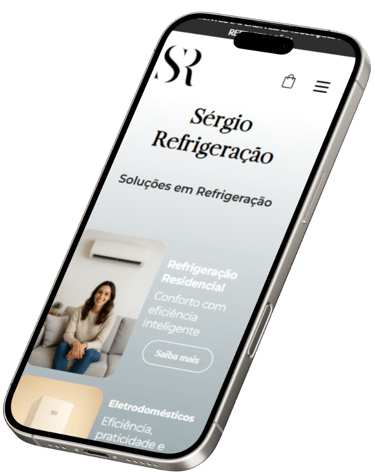 Site da Sergio Refrigerações, cliente da Élan Digital, exibido em celular