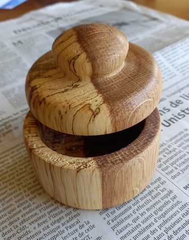 Boite à la limite de l'aubier (échauffé) et le duramen - chêne