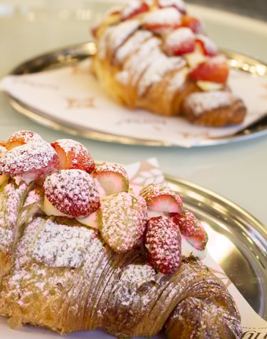 burdur çilekli kruvasan, burdur kruvasan, burdur pasta, burdur pastacım, burdur yemek