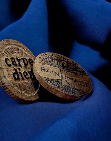 Mardi Gras doubloon carved byJ. Rain