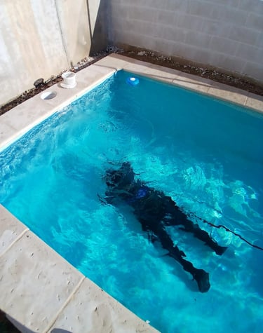 Schwimmbad Leck suche in San Fulgencio, Costa Blanca Spanien