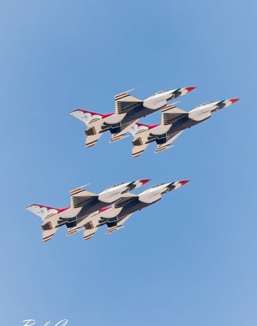 Thunderbirds | USAF F-16 Fighting Falcons