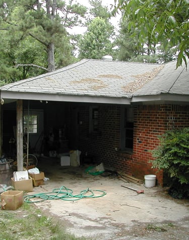 Huckabee Handyman Services, garage before