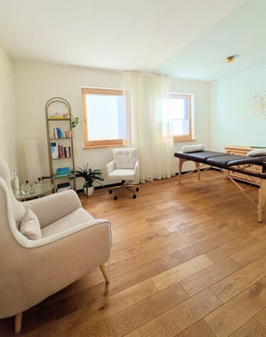 Heilpraktikerin für Psychotherapie (Heilpraktiker für Psychotherapie) Praxis Praxisraum