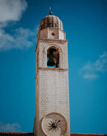 Intimate Dubrovnik wedding ceremony in a historic chapel