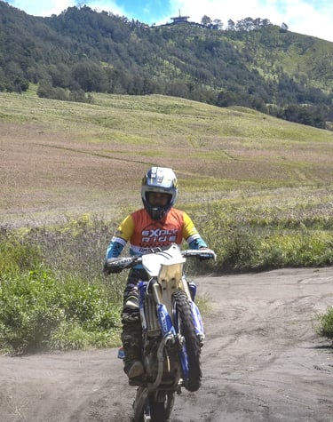Bromo Dirt Bike Tour
