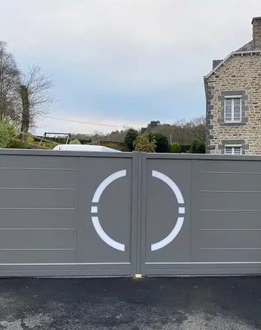 Portail aluminium moderne