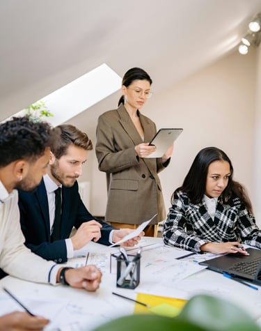 Assessoria ISO, Consultoria Especializada, Suporte Estratégico, Certificação ISO, Otimização de Proc