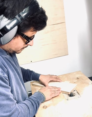 Sanding wood, experience gepetto co