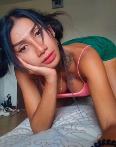 Pattaya home massage ladyboy therapist 