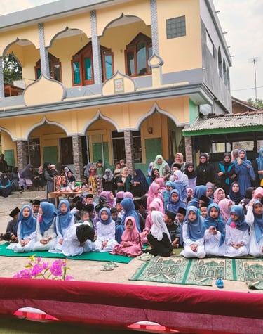 Dokumentasi Kegiatan Maulid Nabi Muhammad SAW di Kp. Tamiang Kuning RW.04