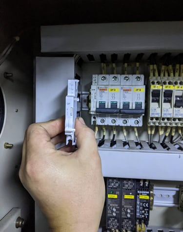 Aux contactor for Main IG power supply for Inert Gas Generator