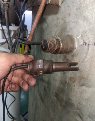 Level Switch for IG Scrubber