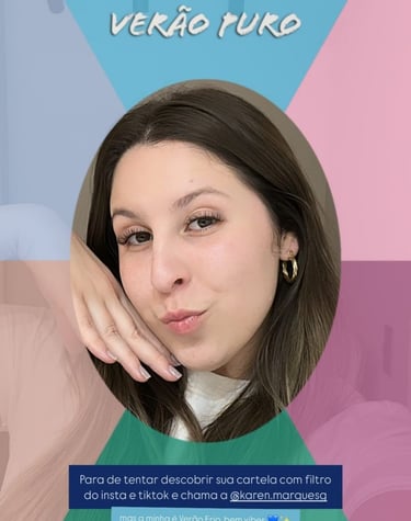 cliente satisfeita com o resultado da sua coloração pessoal