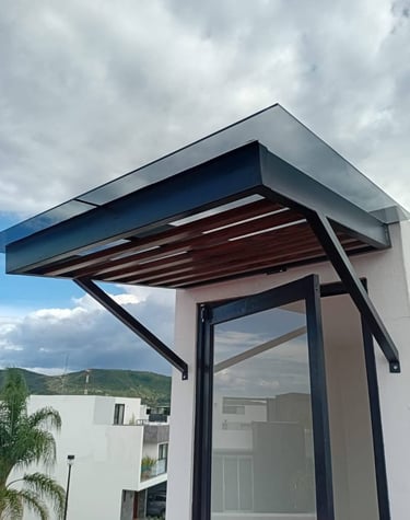 Estructura metálica de herrería para proyecto residencial