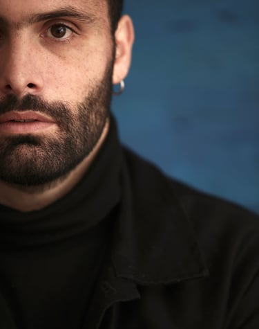 Juan Ignacio Tula à RFI podcast, presse, Instante, Lontano, artiste de cirque, danseur acrobate,