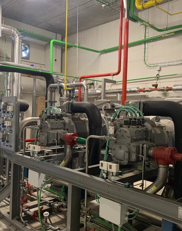 Compresores Bitzer para R717 (amoniaco) en una instalación frigorífica de una plataforma logística