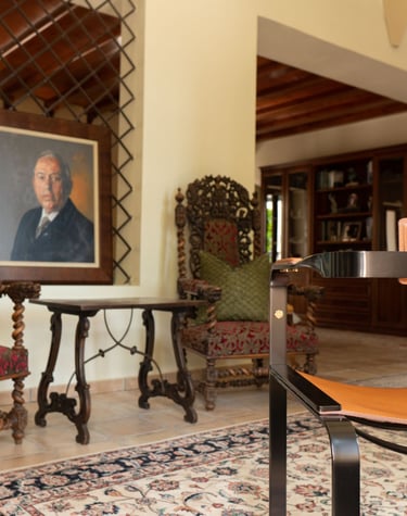 GORIGO para Jover Valls videoshooting furniture mobiliaro lujo piel