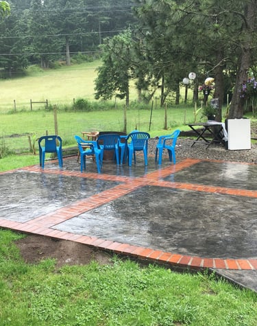 Outdoor patio and entertaining pad