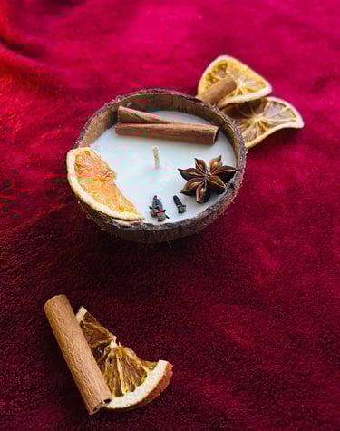 Rankų darbo žvakė kokose