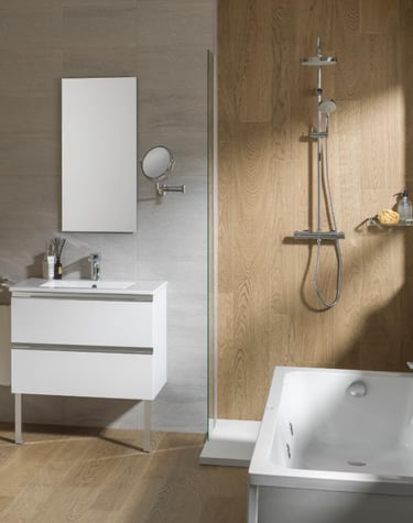 Salle de bain moderne programme immobilier neuf