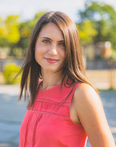 photo de portrait d'une jeune femme à Nantes