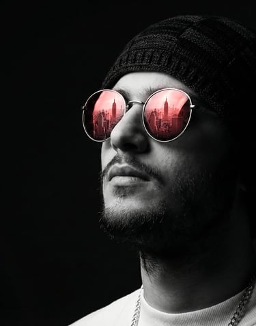 جلسة تصوير بورتريه احترافية "Cinematic Portrait" في الرياض: خدمات مصور.